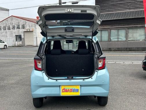 自社ローン実績１０００台以上！全国配車可能☆整備工場完備☆女性スタッフ対応☆全国故障対応